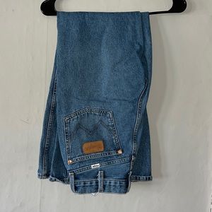 Women’s wrangler jeans